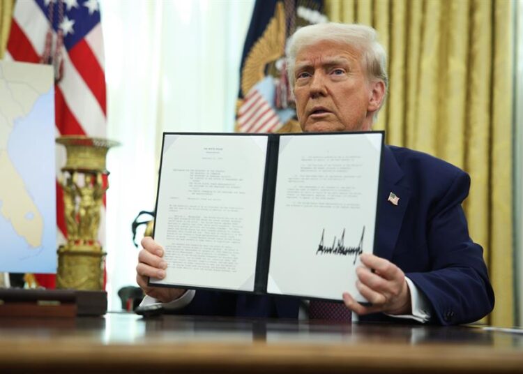Trump anuncia «aranceles recíprocos» y afecta a la UE