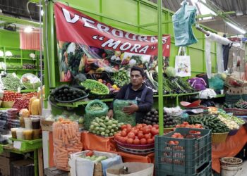 Ayuntamiento de Puebla fortalecerá infraestructura en mercados