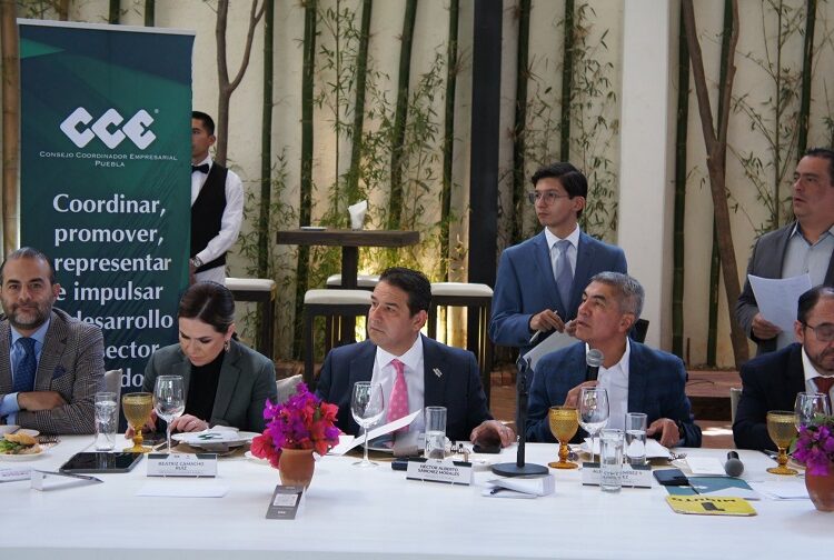 Reeligen a Héctor Sánchez al frente del CCE Puebla