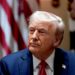 Trump aplaza al 2 de abril aranceles del 25% a México y Canadá