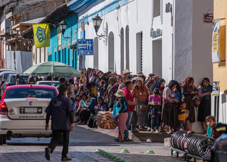 Caen 40% remesas en municipio receptor de México por Trump