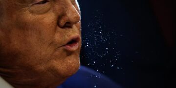 Trump inicia eliminación de fondos de ayuda legal a menores migrantes