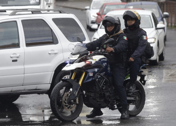 SSC suspenderá a policías por mal comportamiento