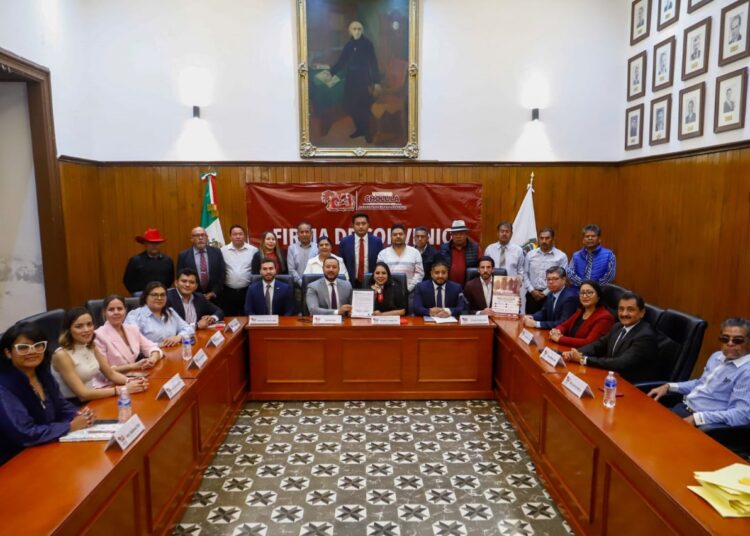 Gobierno de Cholula firma convenio en favor de las y los migrantes