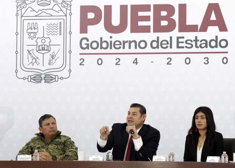 Armenta exige a jueces y magistrados que no cometan tráfico de influencias con su nombre