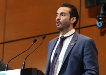 Toño López participa en Foro Retos y Desafíos de la Política Hacendaria