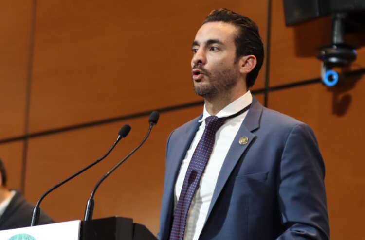Toño López participa en Foro Retos y Desafíos de la Política Hacendaria