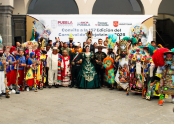 Armenta y Solís inauguran el primer Convite del Carnaval de Huejotzingo