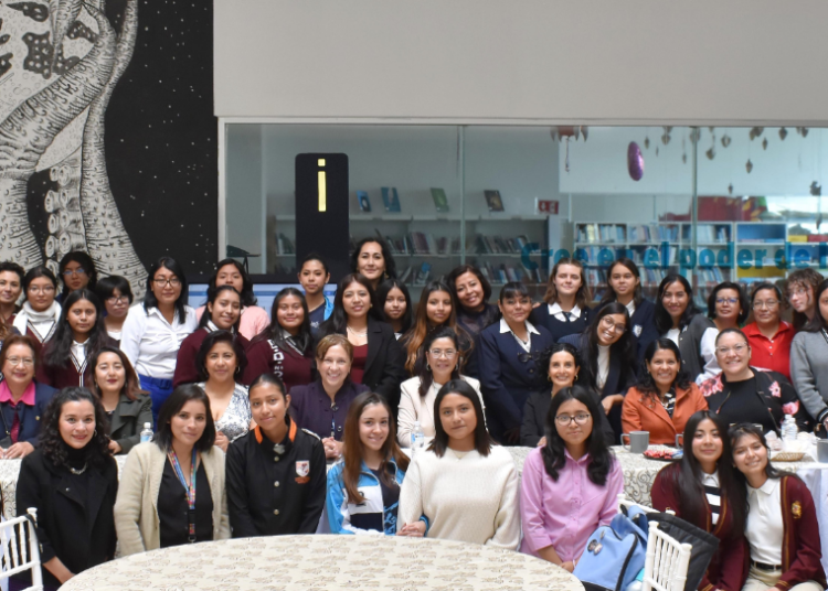 Lilia Cedillo convoca a niñas y mujeres a participar más en la ciencia