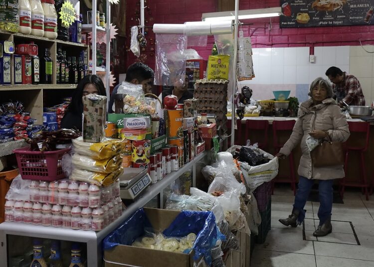 Ayuntamiento invertirá 20 mdp en rehabilitación de mercados