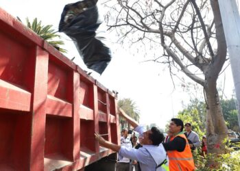 Omar Muñoz se une a faenas de limpieza de Alejandro Armenta