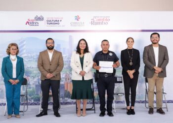 Entregan reconocimientos a embajadores turísticos en San Andrés Cholula