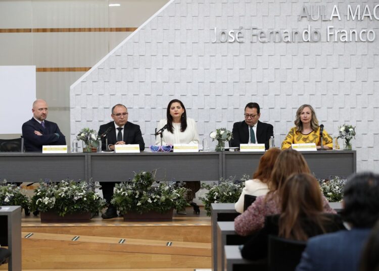 TEPJF responderá siempre con la Constitución en mano ante intromisión y agresión a sus competencias
