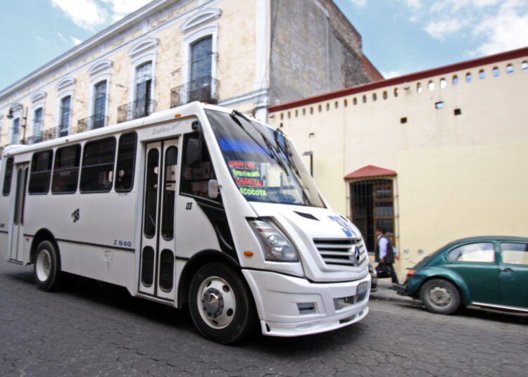 Piden que se retiren concesiones de transporte público a quien no modernice unidades