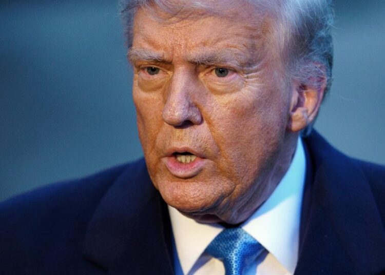 Trump acusa a medios de haber recibido dinero ‘robado’ de Usaid