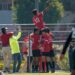 El primer clásico universitario se pinta de rojo