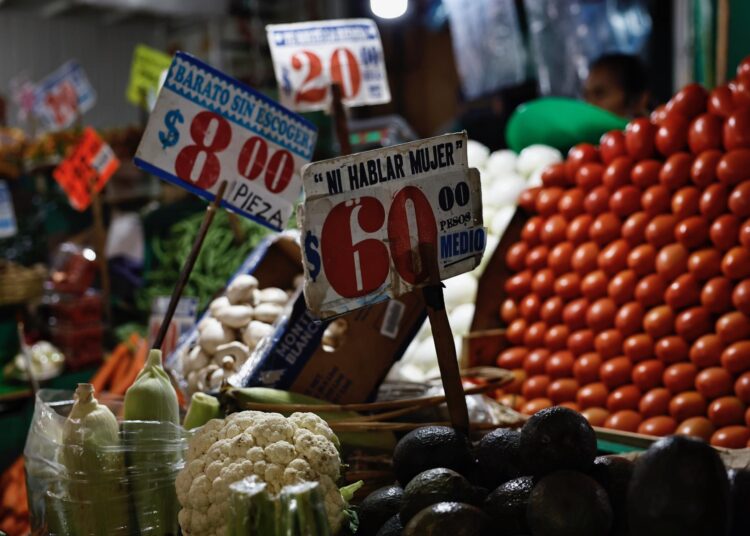 La inflación de México repunta en febrero al 3.77 por ciento