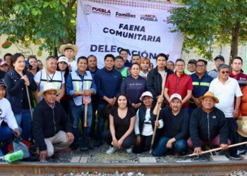 SEDIF fomenta valores durante Faena Comunitaria en Cuautlancingo
