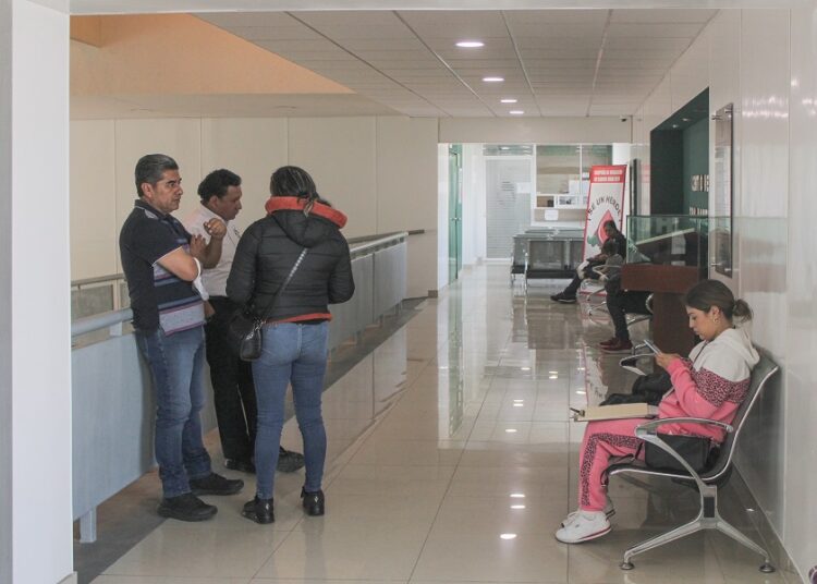 Cómo dar de alta a un familiar ante el IMSS