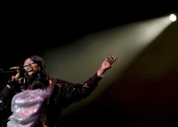 Muere en un accidente de carro la veterana cantante R&B Angie Stone