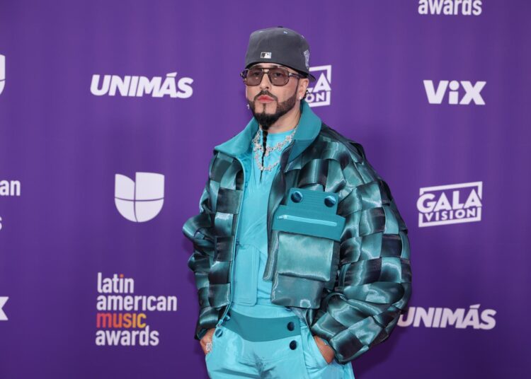 Yandel lanzará el 3 de abril ‘Sinfónico’