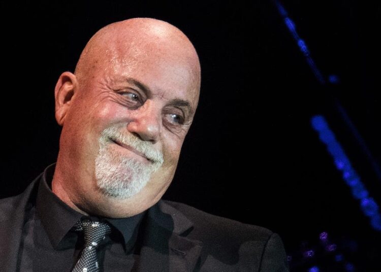 Billy Joel pospone su gira por problemas de salud