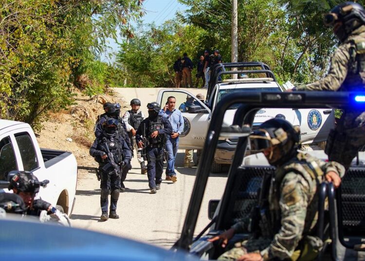 Marina de México decomisa 1.800 kilos de droga en costas del Pacífico