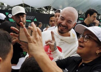 J Balvin se presentará en su natal Medellín