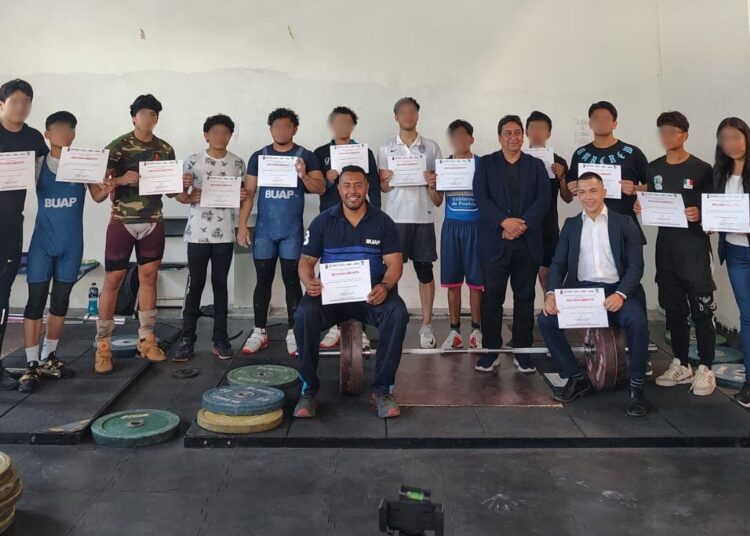 Se suman selecciones de taekwondo, levantamientos de pesas y triatlón rumbo a los Macroregionales