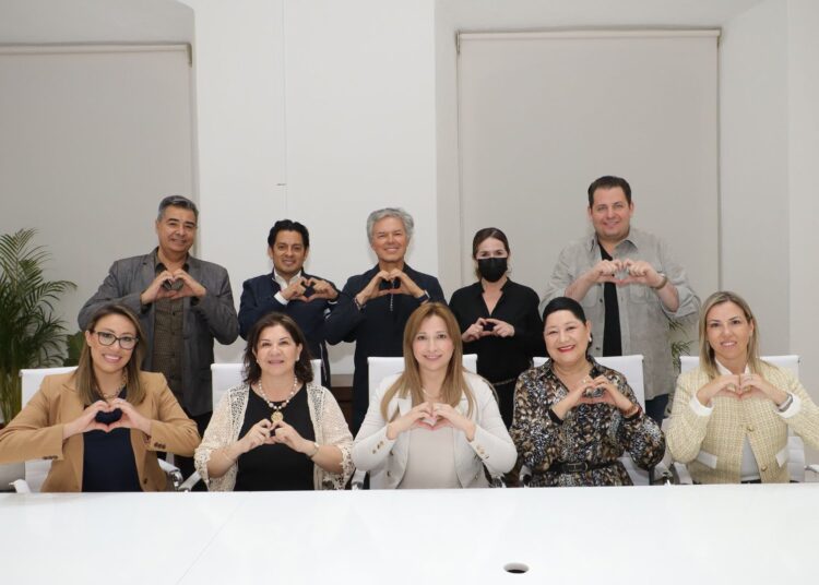 Patronato del Sedif trabaja por una sociedad más justa