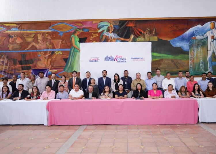 Presenta Lupita Cuautle programa de obras para San Andrés Cholula
