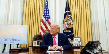 Trump retirará gestión de préstamos estudiantiles a Educación