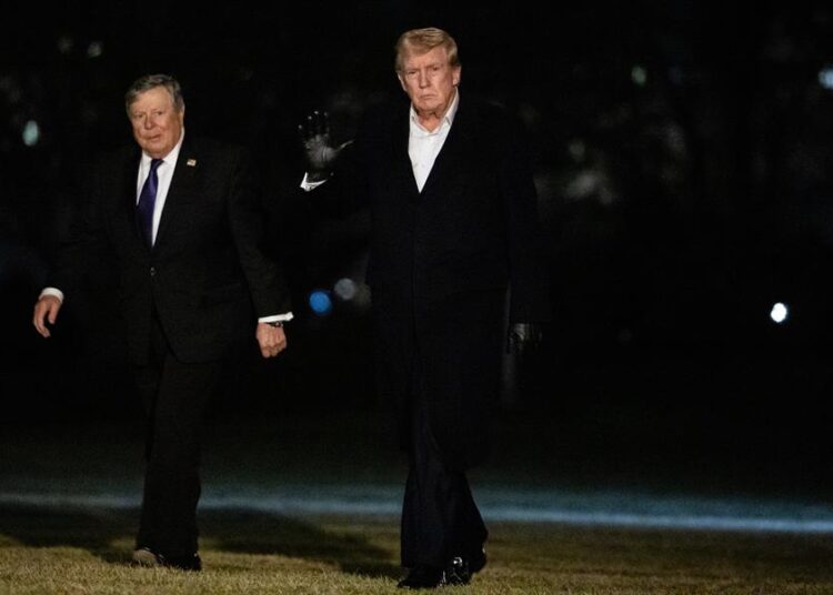 Trump afirma que fue el único presidente que no cedió territorio a Putin