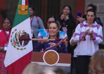 Sheinbaum exige «no más violencia contra las mujeres» y anuncia 10 acciones en su favor