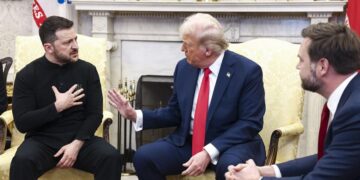 Trump evaluará si sigue enviando armas a Kiev