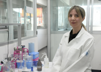 Investigadores BUAP analizan la acumulación de micro y nanoplásticos