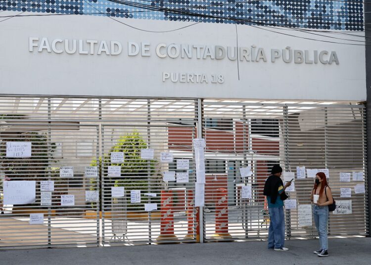 Lilia Cedillo confirma acuerdos con estudiantes de Contaduría
