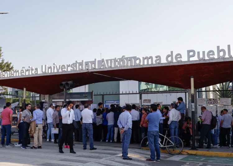 Auguran salida de Antorcha de conflicto BUAP