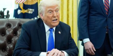 Trump defiende proceso para identificar venezolanos como pandilleros