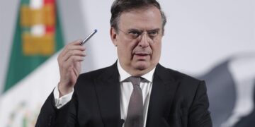 México rechaza los aranceles de Trump y actuará con «sangre fría»