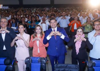 Gobierno del Estado fortalece nutrición de estudiantes con desayunos calientes