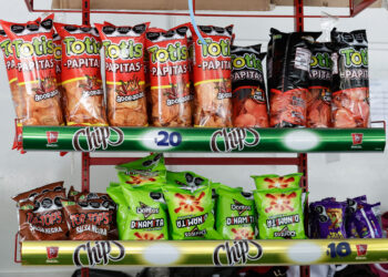 Queda prohibido la venta de comida chatarra en las escuelas de Puebla: SEP