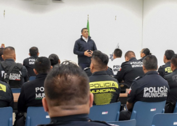 Félix Pallares sostiene primer encuentro con personal de la SSC