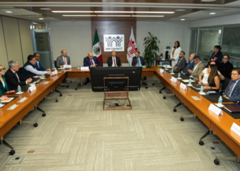 Protocolizan Infonavit Constructora