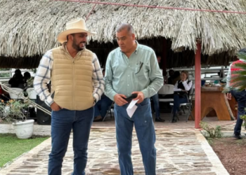 Grito “Ponte Vargas” acompaña a candidato a alcalde en V. Carranza, Neto García