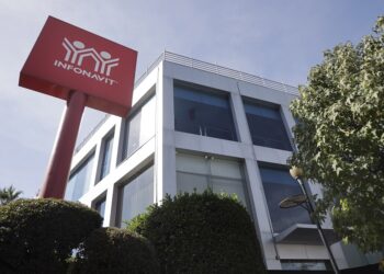 Infonavit anuncia reformas en programa Mejoravit