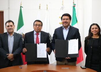 Firman convenio para garantizar seguridad y bienestar de las familias poblanas