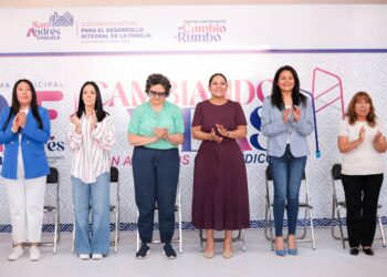 Lupita Cuautle entrega 177 aparatos ortopédicos