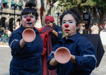 Grupos de payasos se inscriben al padrón de artistas urbanos: Directora del IMACP