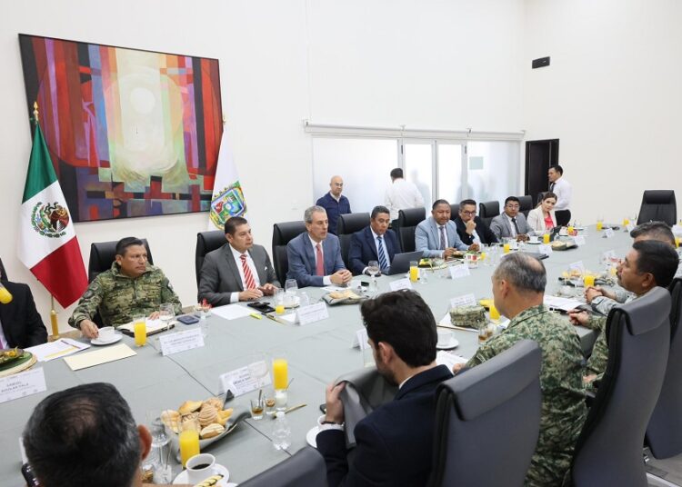 Fortalecen seguridad en capital con coordinación con Gobierno estatal